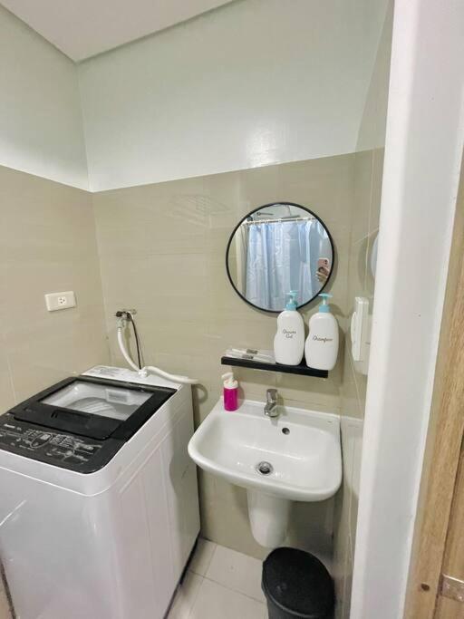 Ocean Room 677 Shore 2 Tower 3 Moa Complex, Pasay City Manila Zewnętrze zdjęcie